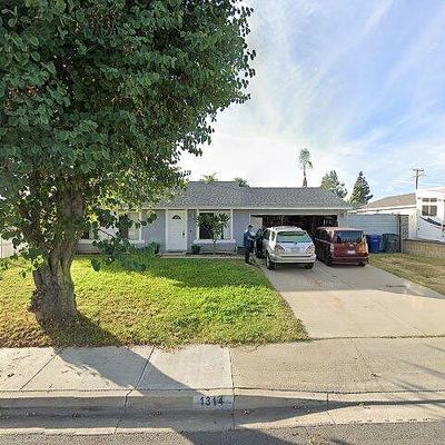 1314 Platinum Ct, Ontario, CA 91762