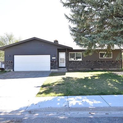 1384 Crescent Ave, Idaho Falls, ID 83402