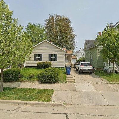 1827 Chatham St, Racine, WI 53402