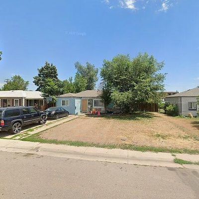 1910 S Hazel Ct, Denver, CO 80219