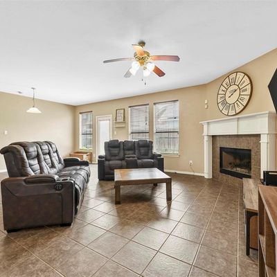 2068 Meadow View Dr, Princeton, TX 75407