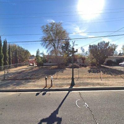 17539 Sultana St, Hesperia, CA 92345