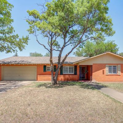 2312 33 Rd St, Lubbock, TX 79411