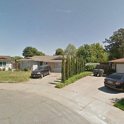 26 Ness Ct, Sacramento, CA 95826