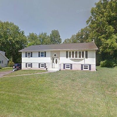 210 East Dr, Hurley, NY 12443
