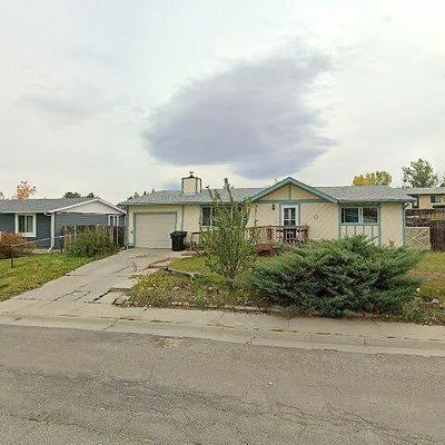 2211 Sagewood Ave, Casper, WY 82601