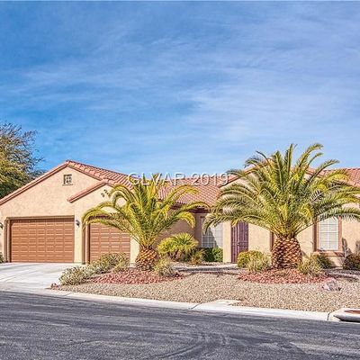 2219 Clearwater Lake Dr, Henderson, NV 89044