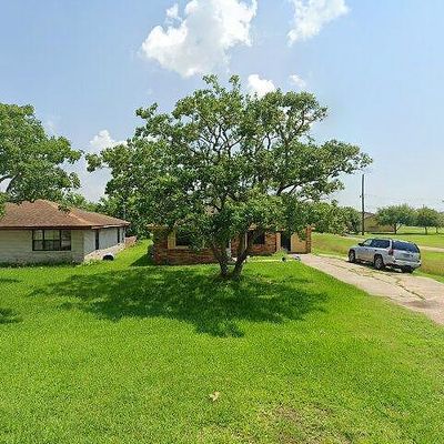 222 S Avenue G, Freeport, TX 77541