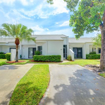 224 Par Dr, Royal Palm Beach, FL 33411