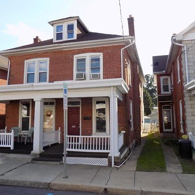 294 W Franklin St, Ephrata, PA 17522