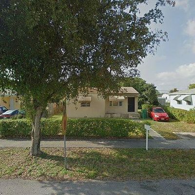 2960 Nw 67 Th St, Miami, FL 33147