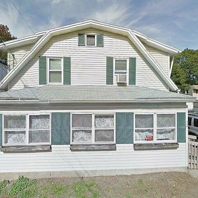 32 Hickory St, Norwich, CT 06360