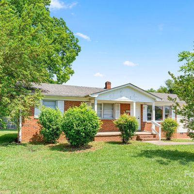 328 Old Concord Rd, Salisbury, NC 28144