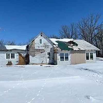 32925 230 Th Ave, Badger, MN 56714