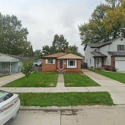 26545 Barrington St, Madison Heights, MI 48071