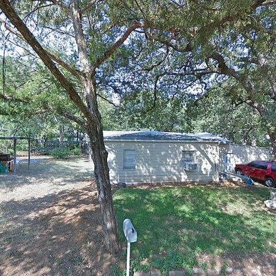 401 Adolphus Ave, Lake Dallas, TX 75065