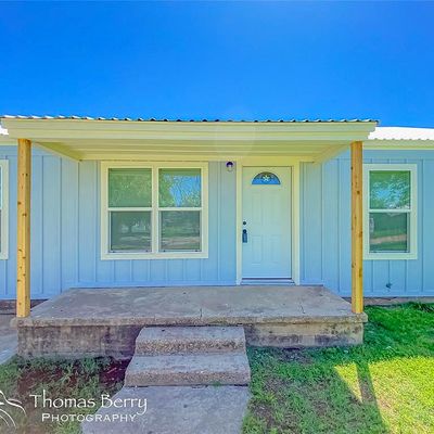 415 Avenue K, Anson, TX 79501