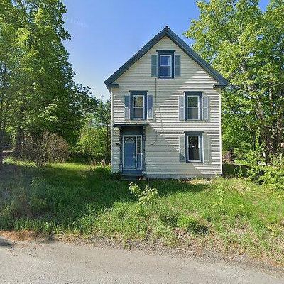 5 High St, Dover Foxcroft, ME 04426