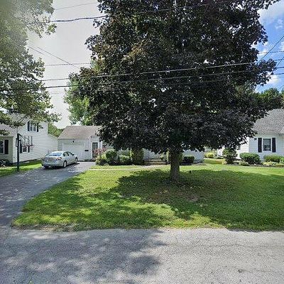 516 Newcastle Rd, Syracuse, NY 13219