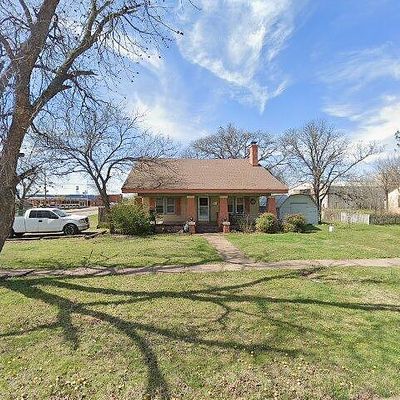 421 S 11 Th St, Frederick, OK 73542