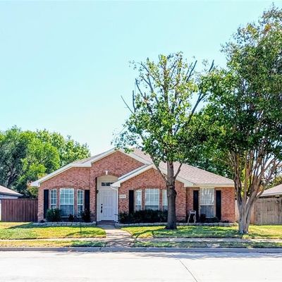 4214 Evinrude Dr, Rowlett, TX 75088