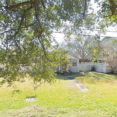 427 E Sanders St, Gonzales, LA 70737