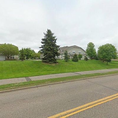 430 Hickory Ln N, Saint Paul, MN 55128