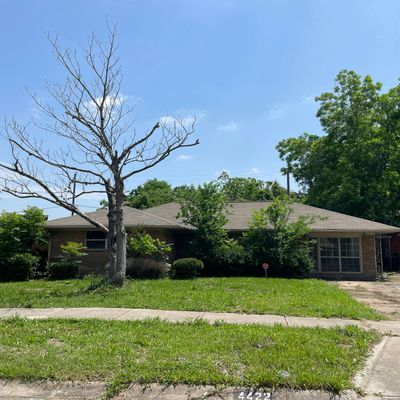 4422 Hartsville Rd, Houston, TX 77047