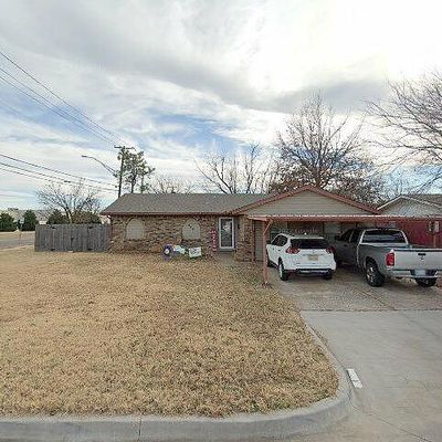 600 Sw 12 Th St, Moore, OK 73160