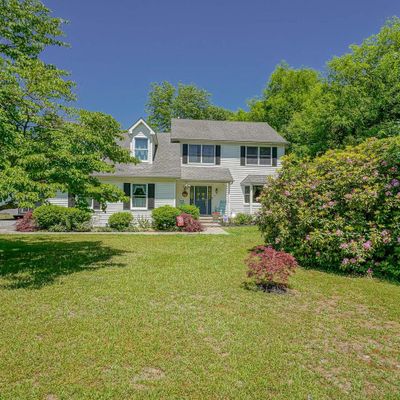 61 Hawkin Rd, Medford, NJ 08055