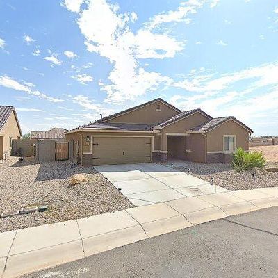 581 W Black Hawk Pl, Casa Grande, AZ 85122