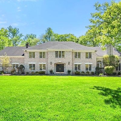 77 Sun Valley Rd, Ramsey, NJ 07446