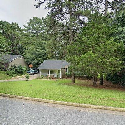 7808 Chase Woods Dr, Jonesboro, GA 30236