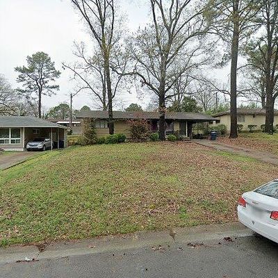 8 Lamont Dr, Little Rock, AR 72209