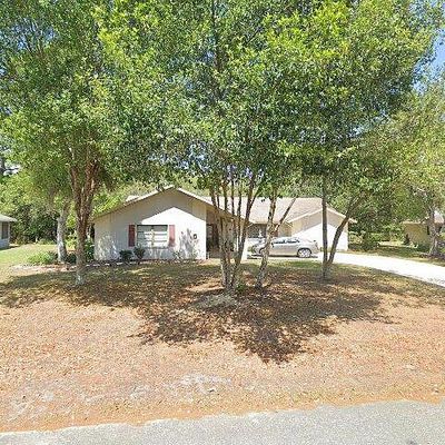 8 Salvia Ct W, Homosassa, FL 34446