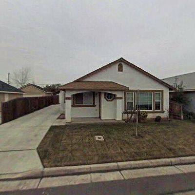 696 San Joaquin Ct, Atwater, CA 95301