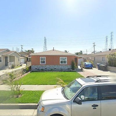 8738 Maple St, Bellflower, CA 90706