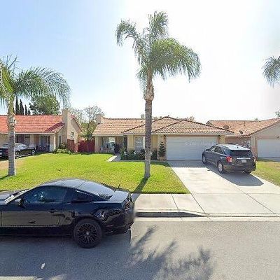 8971 Guava Ct, Fontana, CA 92335