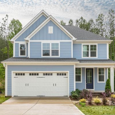 107 Spring View Ln, Statesville, NC 28677