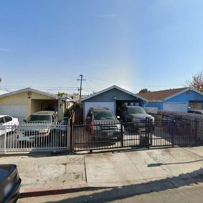 10824 Weigand Ave, Los Angeles, CA 90059