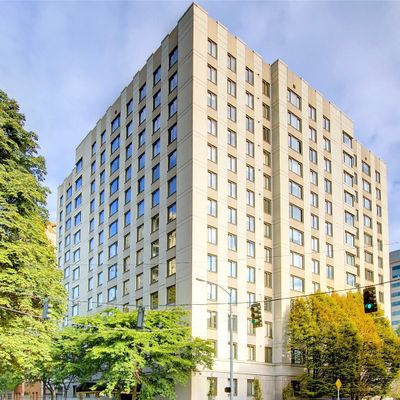 1105 Spring St #1211, Seattle, WA 98104