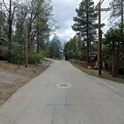 1111 W Alta Vista Ave, Big Bear Lake, CA 92315