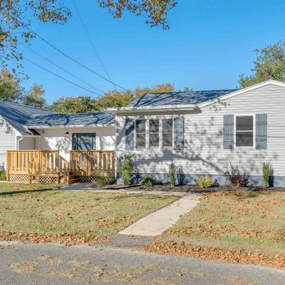 104 Geneva Ave, Villas, NJ 08251