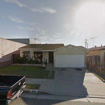 13510 S Raymond Ave, Gardena, CA 90247