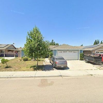 1216 Morris Ave, Greenfield, CA 93927