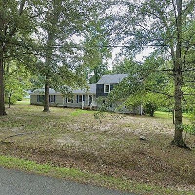 12348 Petersburg St, Chester, VA 23831