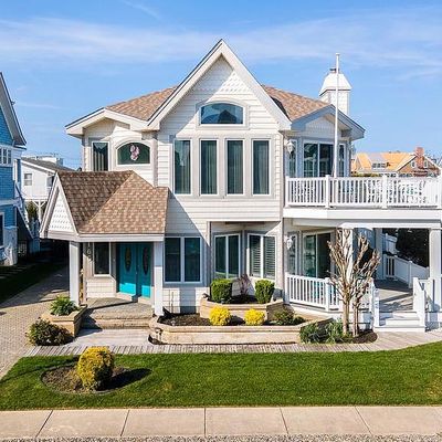 165 69 Th St, Avalon, NJ 08202