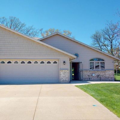 1809 Hale Dr, Albert Lea, MN 56007