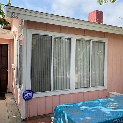 182 E Louise St, Long Beach, CA 90805