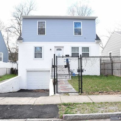 15 Chelsea Ave, East Orange, NJ 07018